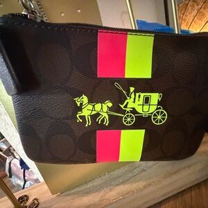 NEW COACH Brown Horse Carriage Phone Card Wallet Wristlet